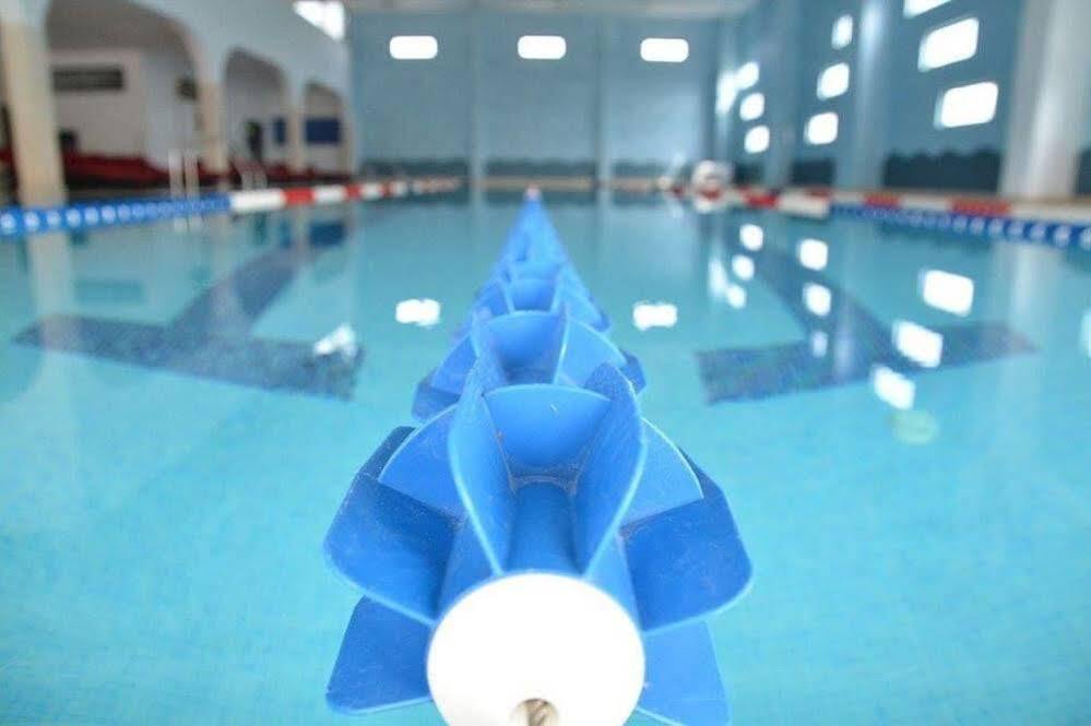 Pik Elegance Hotel Ploiesti Bagian luar foto